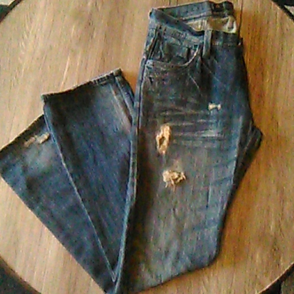 Stonewash faded Ripped Jeans